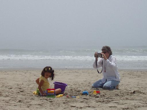 P6030035 Gramma taking pictures again