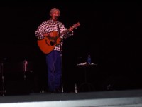 P9040065 Robyn Hitchcock acoustic